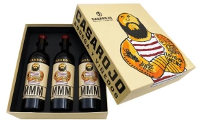 Macho Man Monastrell 2020
<br />1 Geschenkbox, beinhaltet 3 75cl Flaschen
<br />